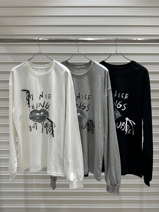 Lip Ribbon Tee