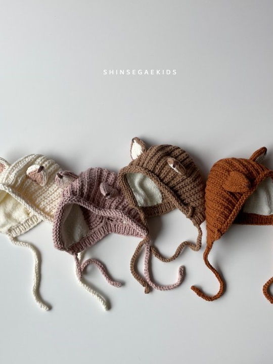 Fox Knit Bonnet