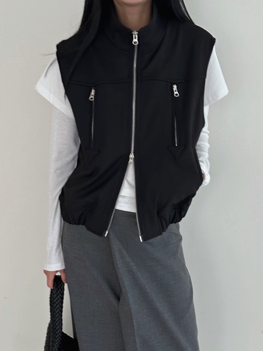 Urane Vest