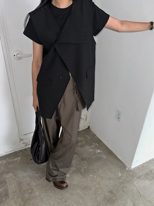 Diagonal Vest