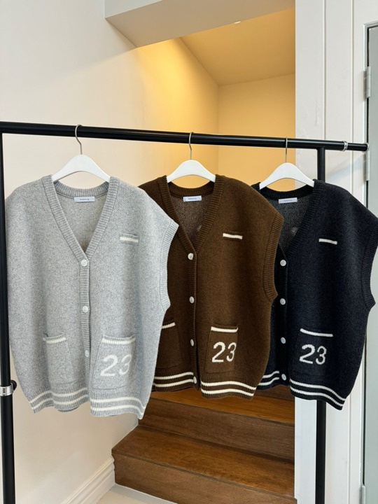 New York Knit Vest