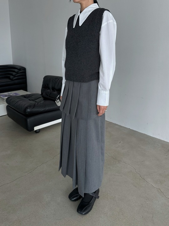 Nua Double Pleats Skirts