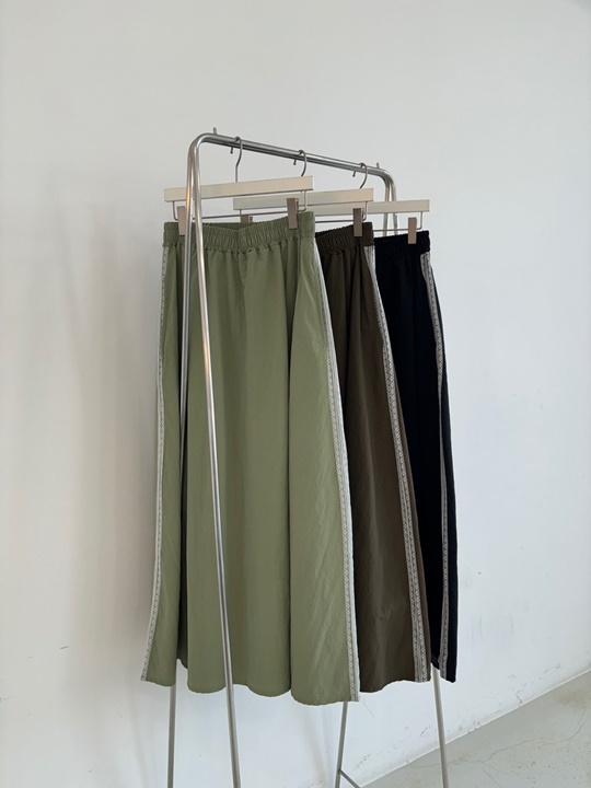 Jett Skirt