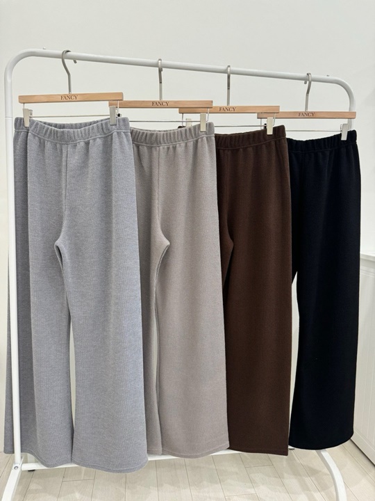 Out Pants
