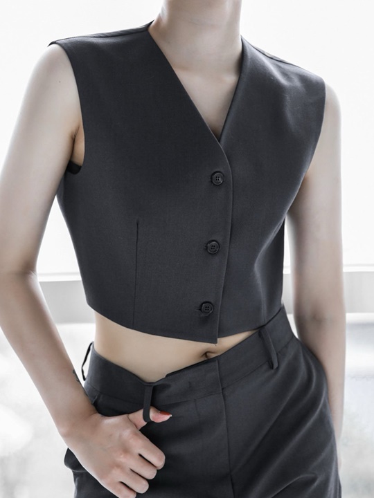 Three Button Tailored Crop Vest