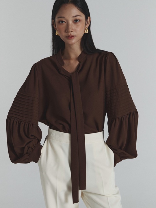 Ribbon Pintuck Blouse