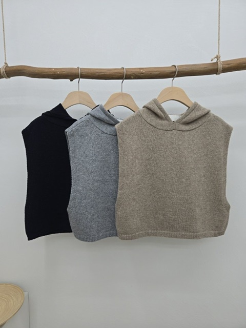 Crop Hood Vest