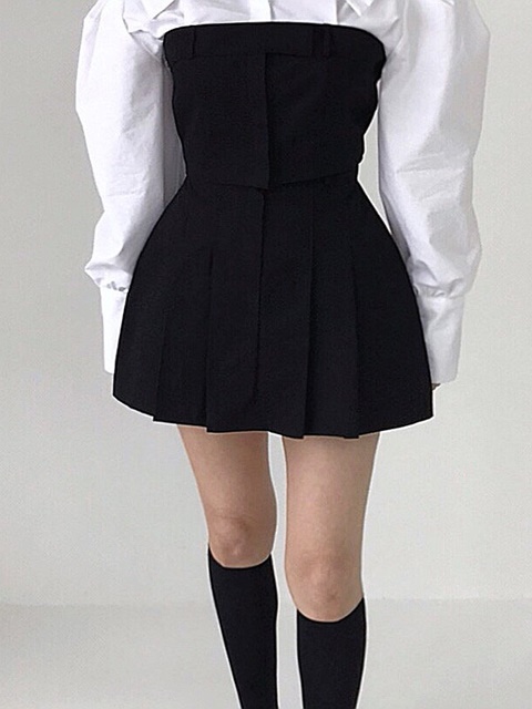 Lucy Pleats Skirt