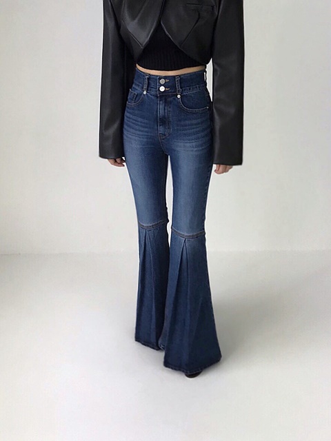 Pose Bootscut Denim Pants