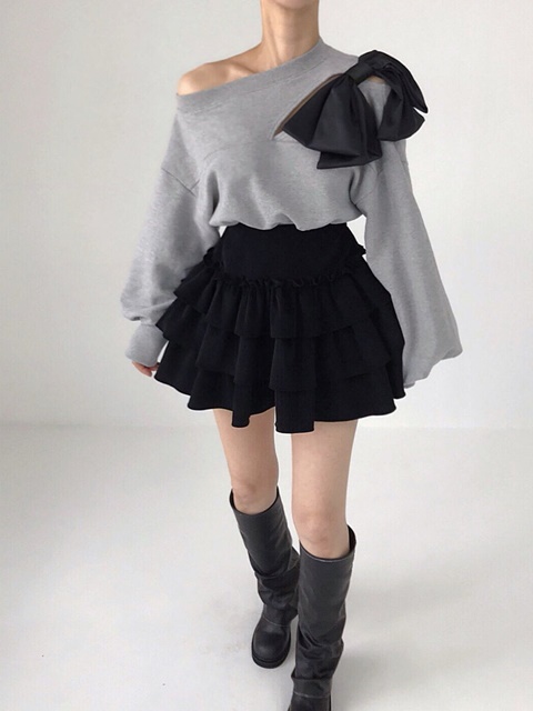 Slit Big Bow Sweatshirts