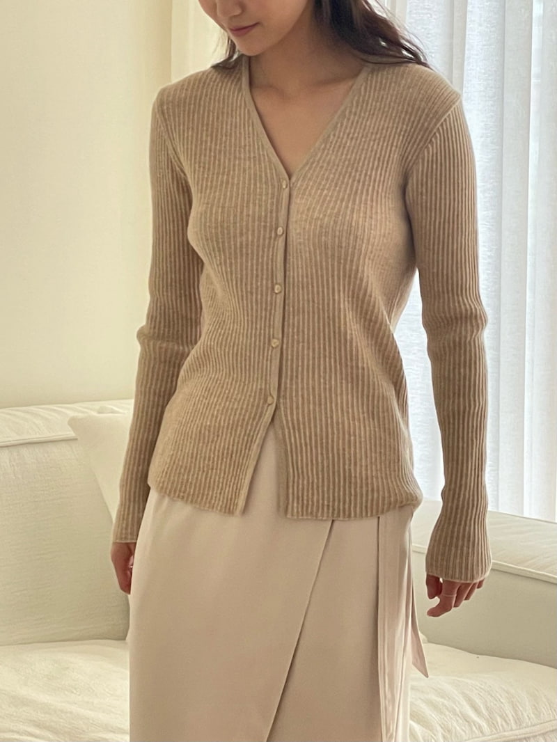 Amygrace - Korean Women Fashion - #momslook - Bazel Rib V Cardigan - 5