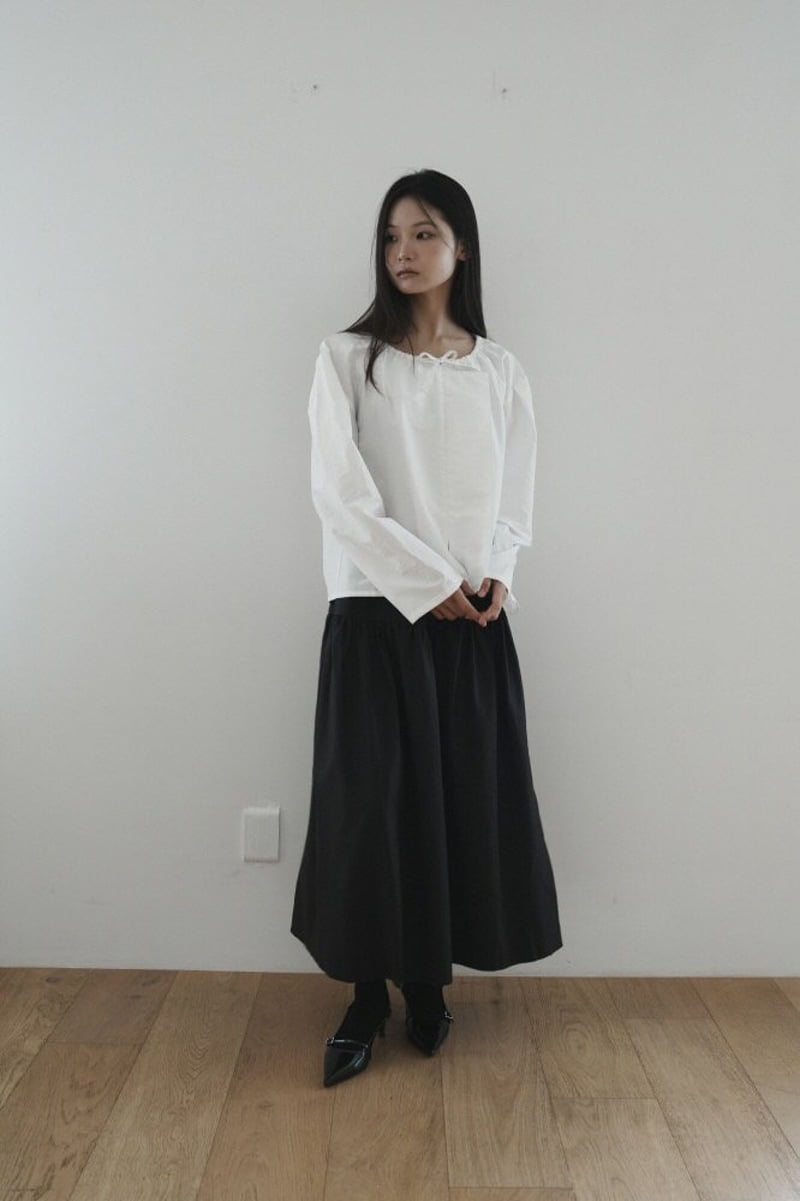 Hue - Korean Women Fashion - #momslook - Frill Blouse - 4