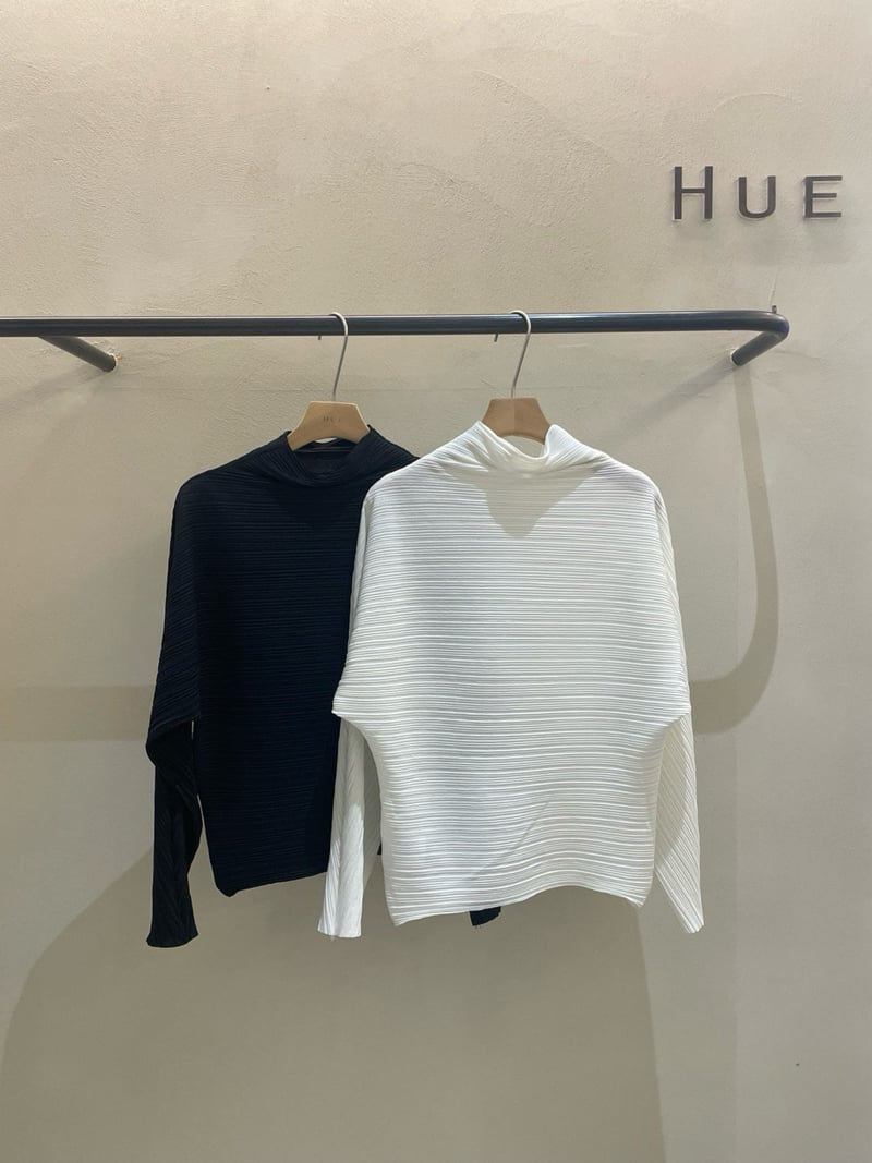 Hue - Korean Women Fashion - #womensfashion - Long Pleats Blouse - 2