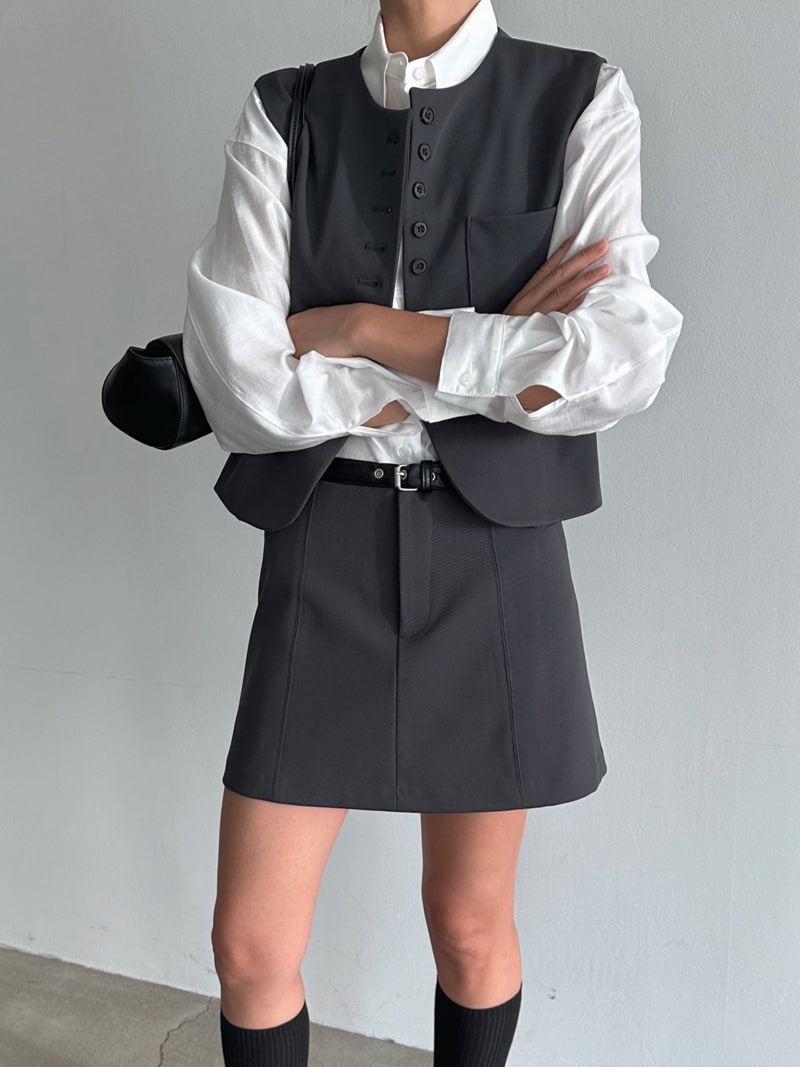 Jade Market - Korean Women Fashion - #restrostyle - Button Vest - 2