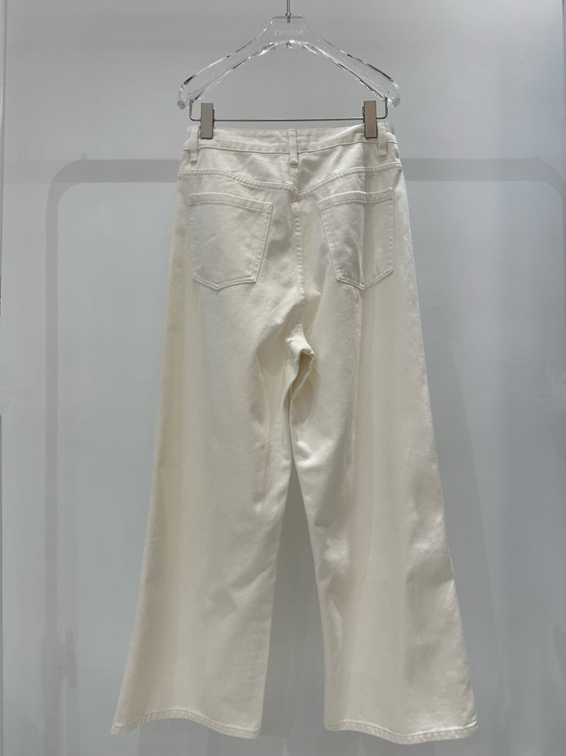 Neroli36 - Korean Women Fashion - #momslook - White Denim Pants - 8