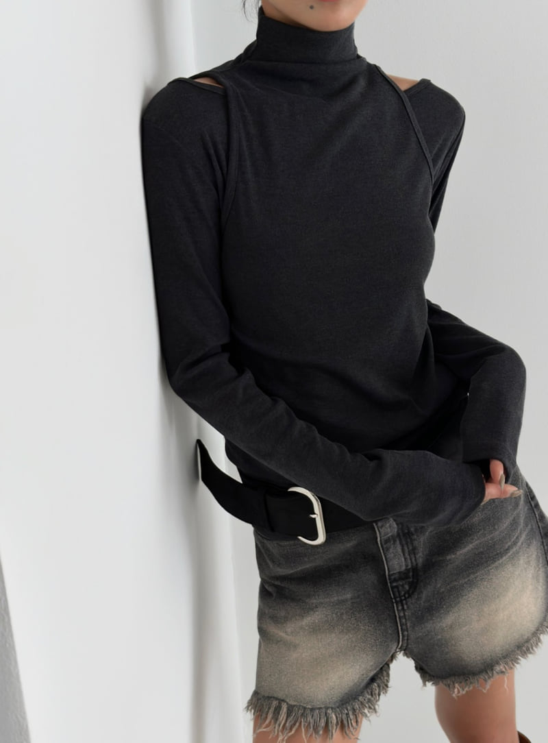 One the woman - Korean Women Fashion - #momslook - Sweet Turtleneck Set Tee - 2