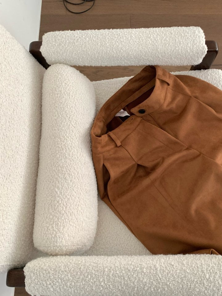 Osense - Korean Women Fashion - #thelittlethings - Suede Bermuda Pants - 9