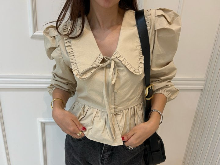 Pearls room - Korean Women Fashion - #momslook - Collar Blouse - 5