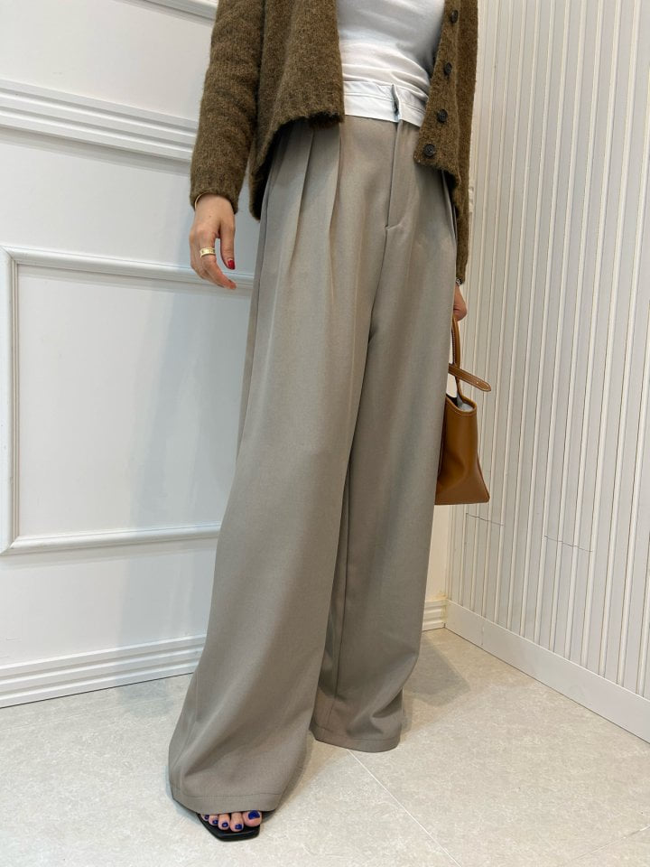 Pearls room - Korean Women Fashion - #thatsdarling - Pintuck Slacks - 3