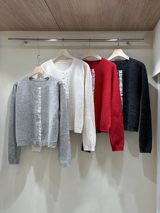 Wool Lace Cardigan