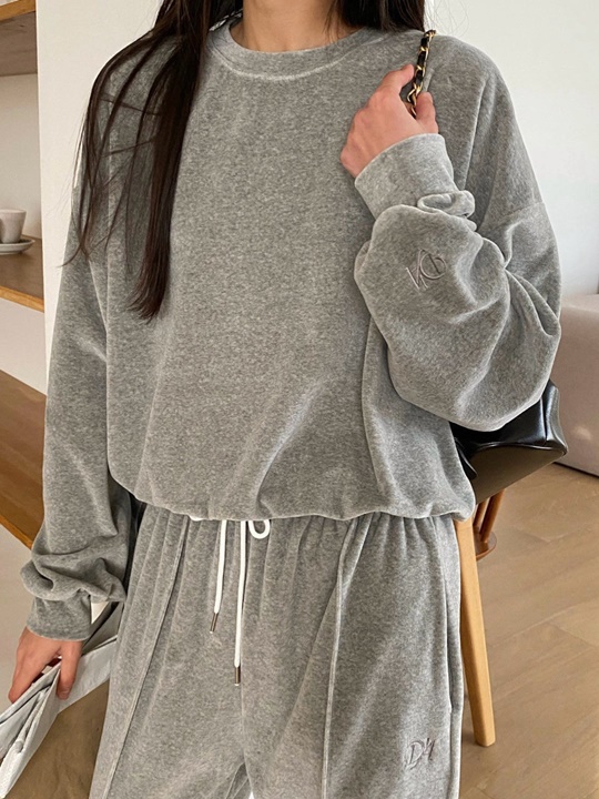 New Veloure Sweatshirts