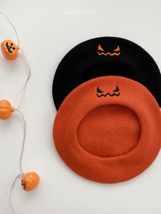 Halloween Wool Beret