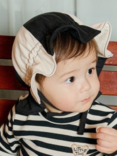Vane Hat