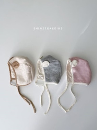 Two Tone Bonnet