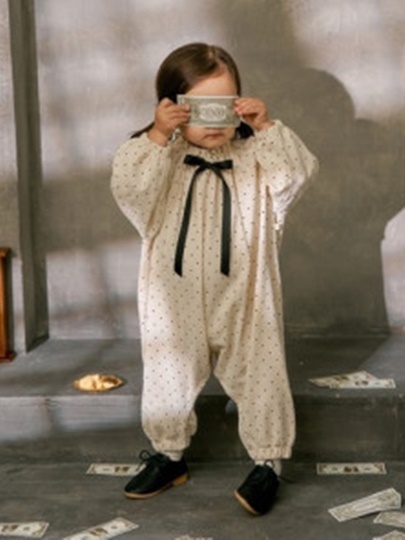 Tottori Cream Spacesuit