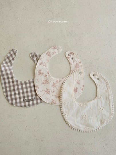 Mai Bib