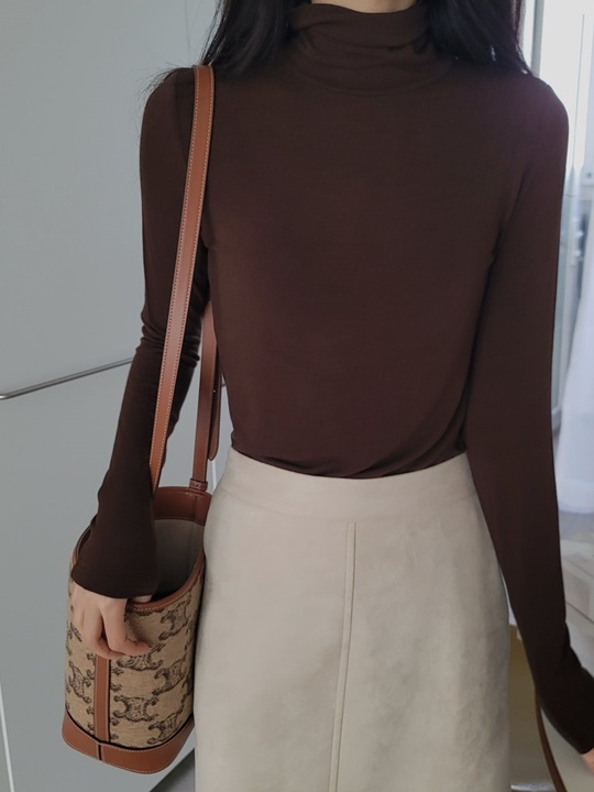Wool Turtleneck Tee