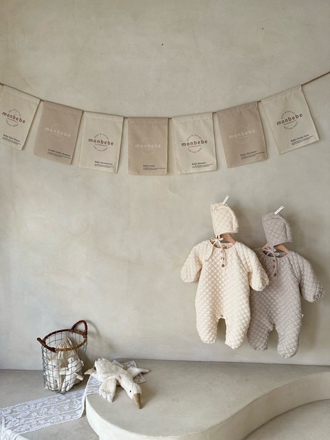Quilting Dia Bodysuit with Bonnet