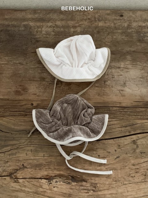 Sandy Bucket Hat