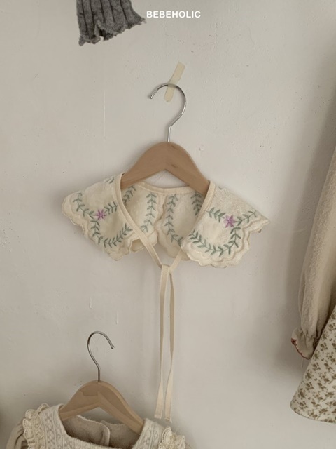 Olive Cape