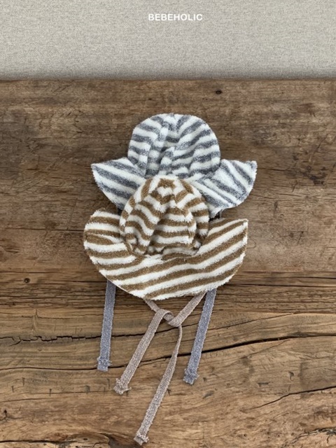 Terry Stripe Bucket Hat