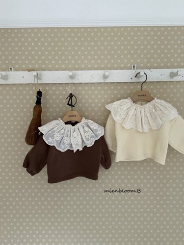 Flower Collar Sweatshirts