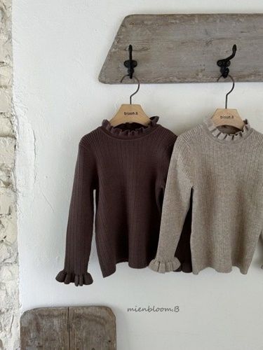 Frill Knit Tee