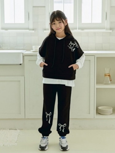 Cute Ribbon Hooded V Tee