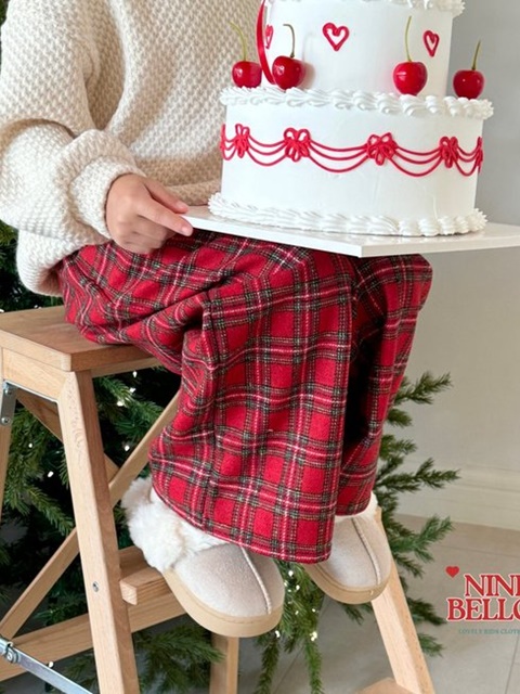 Merry Check Pants