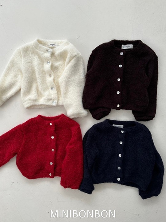 Return Cardigan (with Mom)