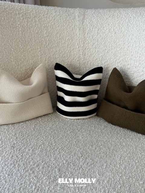 Elly Square Beanie