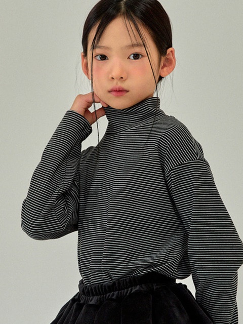 Loose Stripe Turtleneck Tee