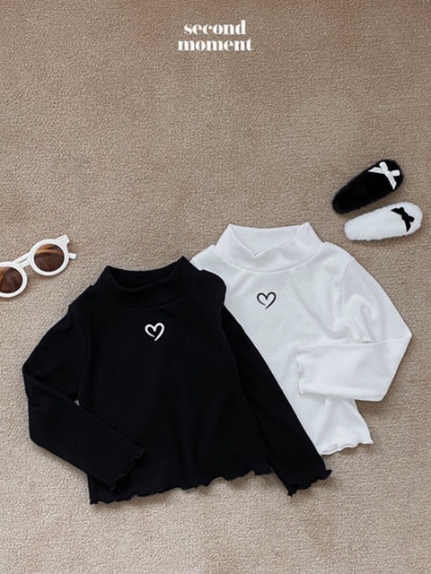 Heart Turtleneck Tee