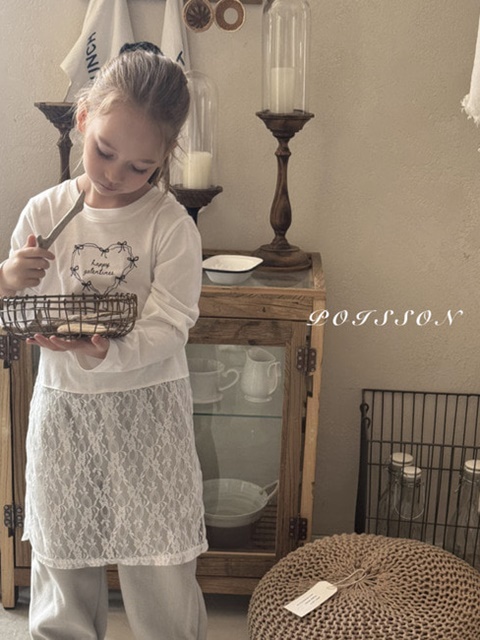 Lisa Lace Tee