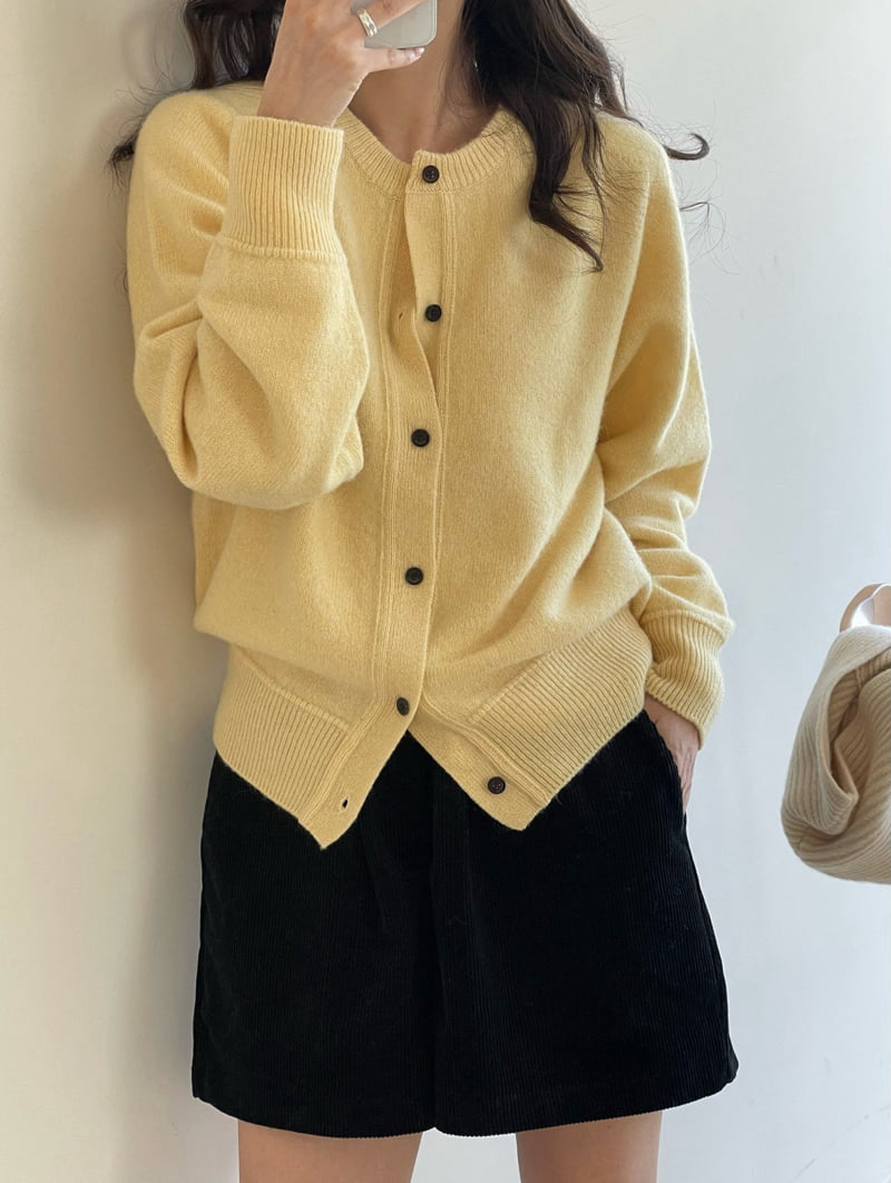 Amygrace - Korean Women Fashion - #momslook - Aurora Round Wholegarment Cardigan - 11