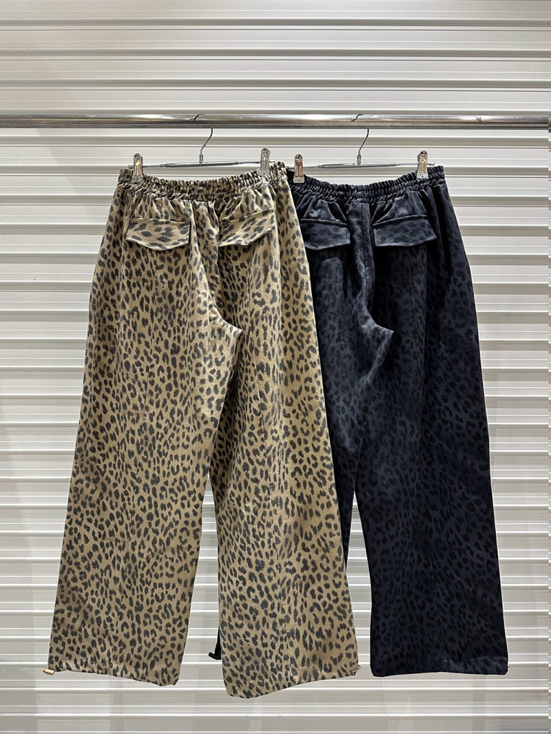 Bricklane - Korean Women Fashion - #momslook - Leo Slit Pants - 2