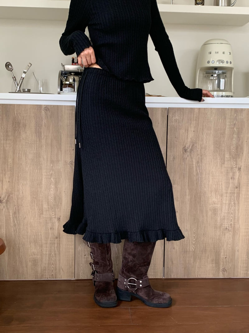 Bricklane - Korean Women Fashion - #thelittlethings - Twist Knit Skirt - 2
