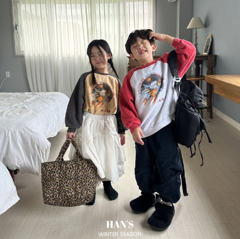 Han's - Korean Children Fashion - #kidsshorts - Nasa Sweatshirts with Mom - 2