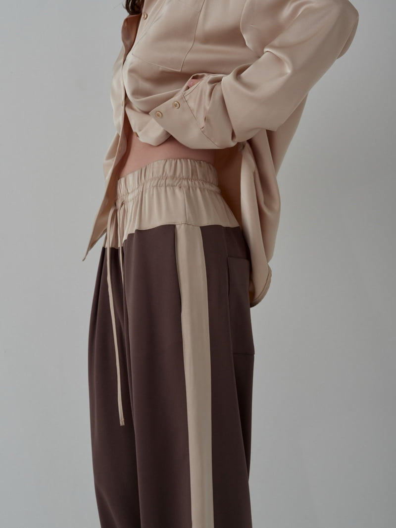 Inssense - Korean Women Fashion - #vintagekidsstyle - Silky Panel Drawstring Wide Track Pants - 4