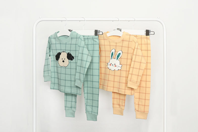 Mellis - Korean Children Fashion - #stylishchildhood - Check dog Fleece Easywear - 12